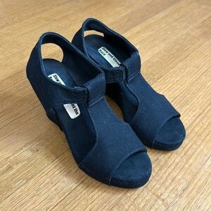 Slow and Steady Wins The Race Wedge Sandal platform canvas size 35 5.5 black